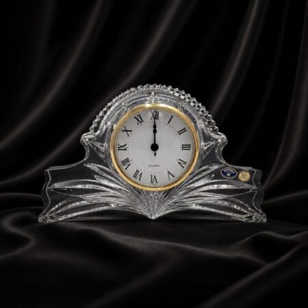 Kristalni sat Lalique